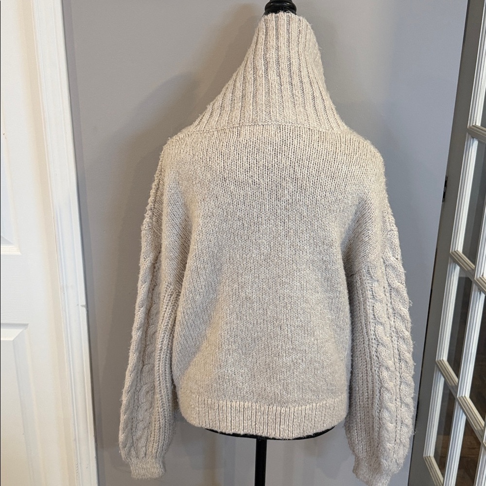 Heartloom Soft Cream Cable Zip Turtleneck Sweater Size L - Picture 3 of 5